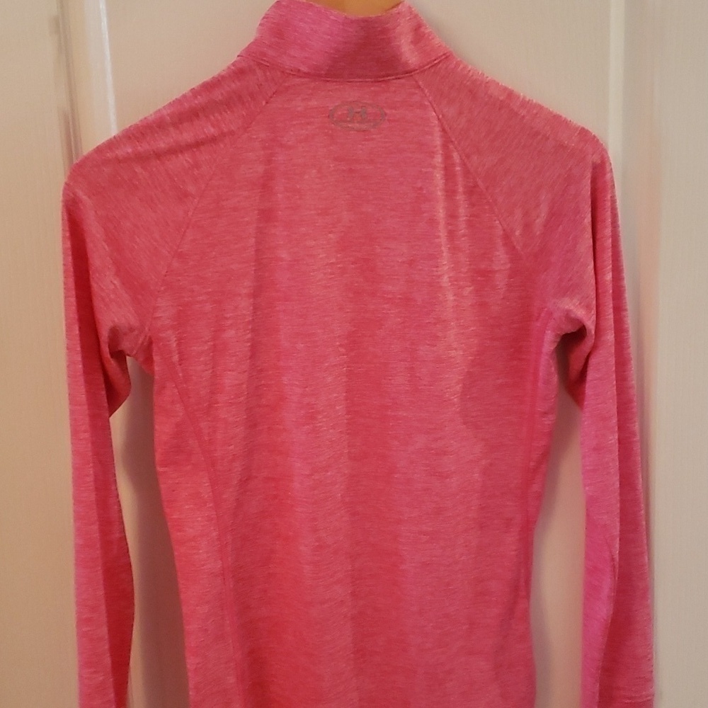 Under Armour long sleeve Running top - Picture 3 of 6